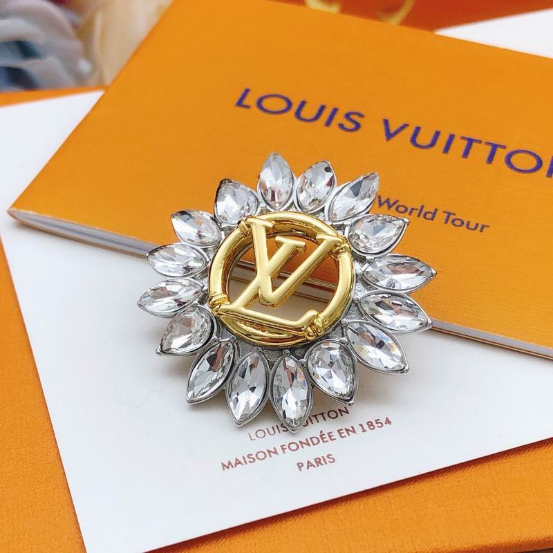 LV Brooch 11yxx06
